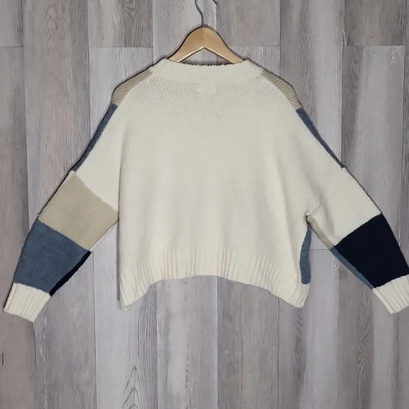 Luna Ivy Anthropologie Women XS Oversized Cardigan Knit Patchwork Floral NWT - Picture 8 of 10